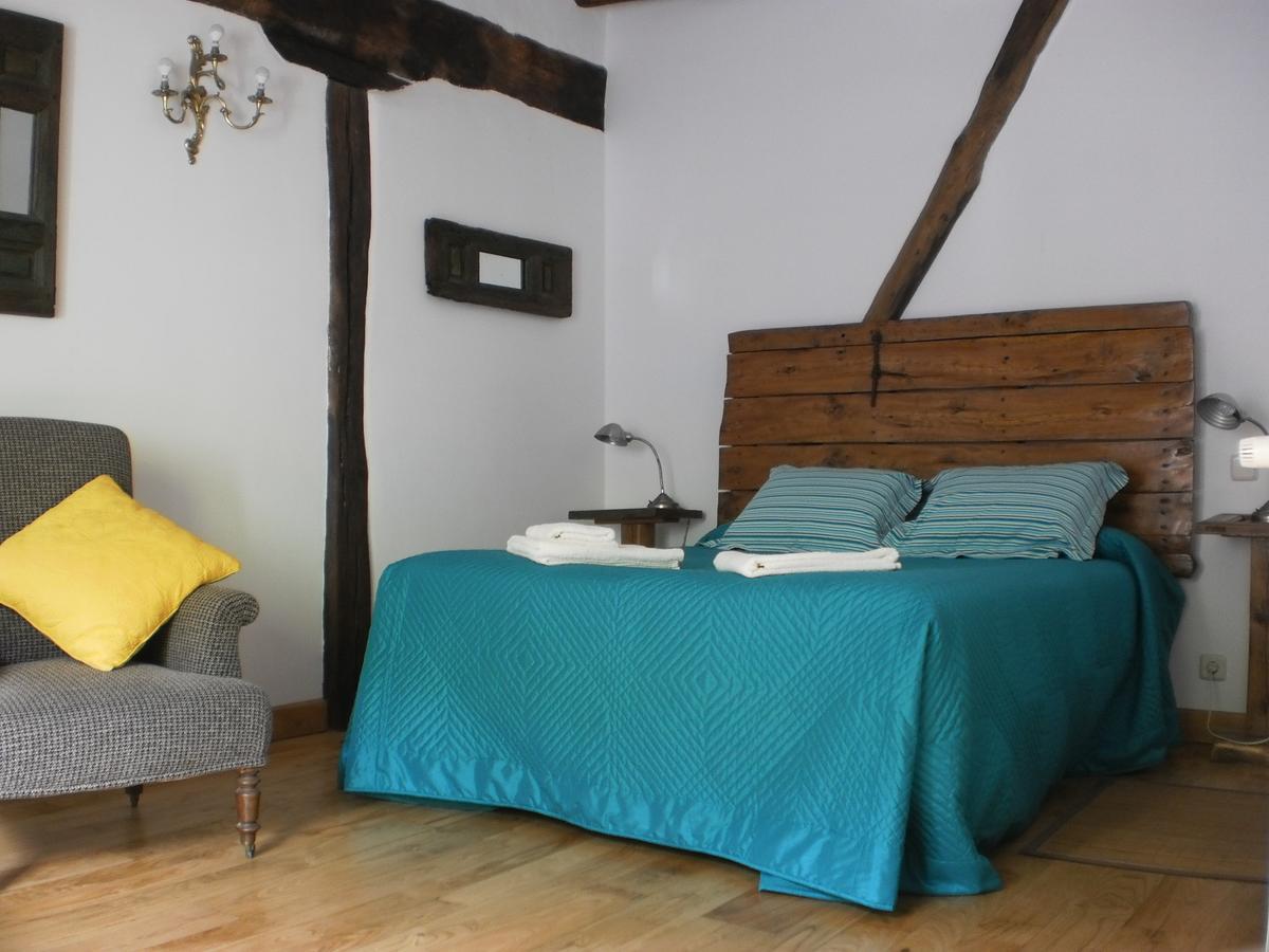 Larraenea Bed And Breakfast Лесака Экстерьер фото