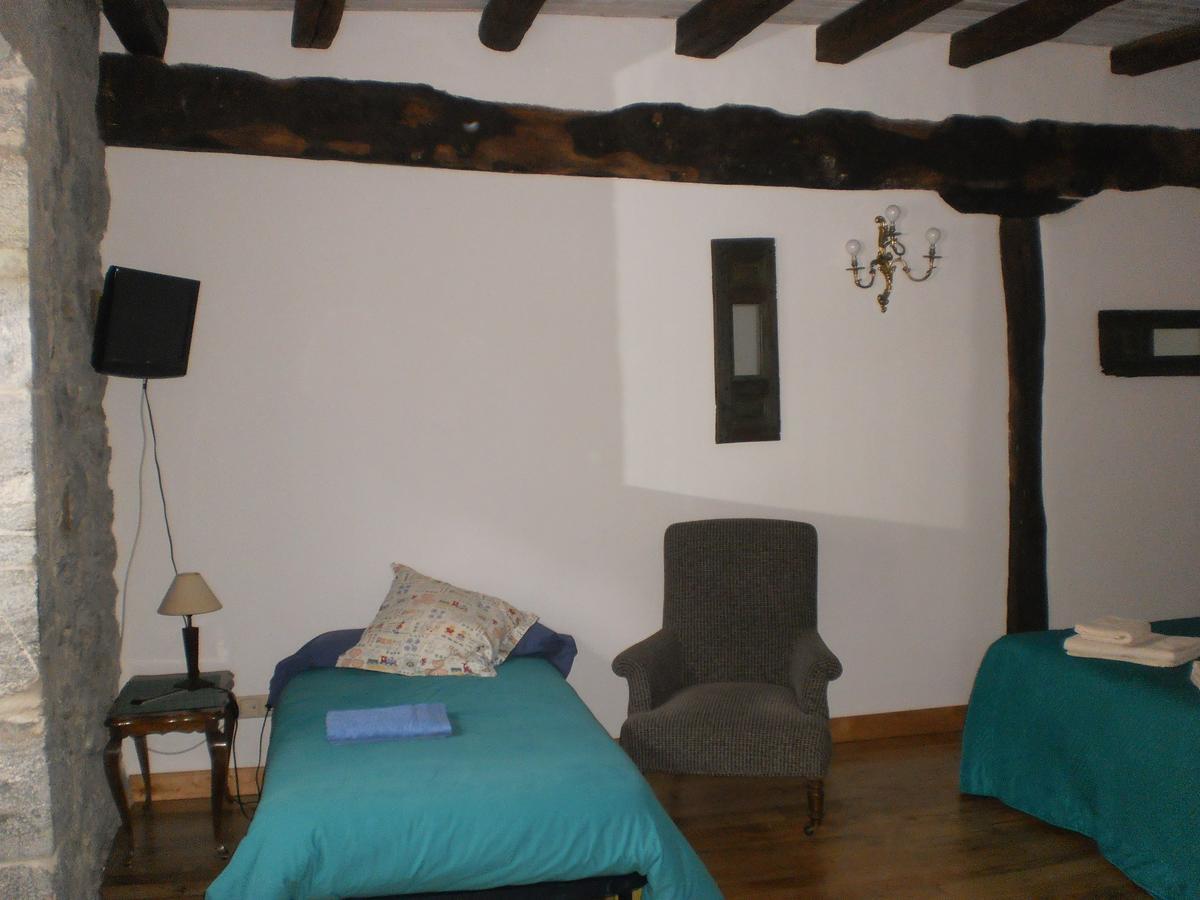 Larraenea Bed And Breakfast Лесака Экстерьер фото