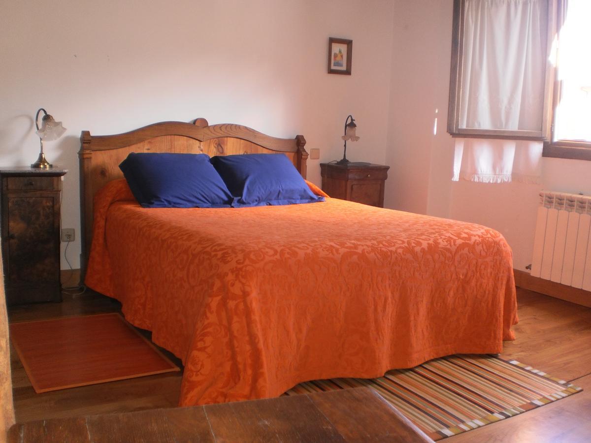 Larraenea Bed And Breakfast Лесака Экстерьер фото